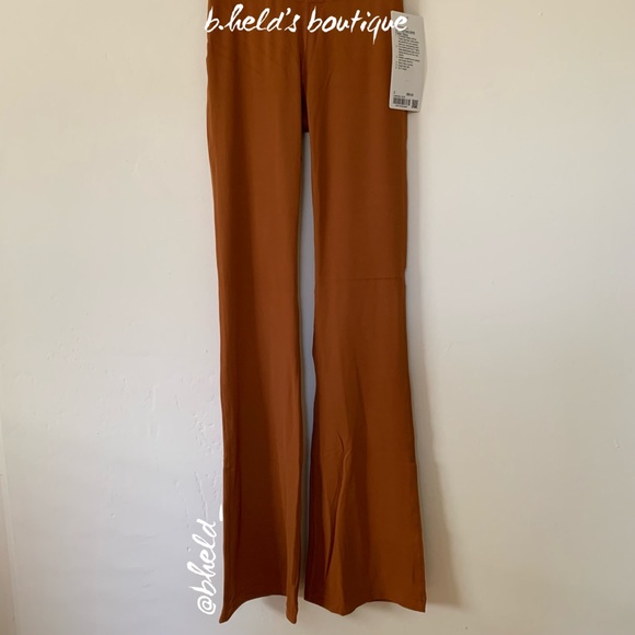 lululemon Groove Super HR Flared Pant Nulu Butternut Brown Size 2 New NWT - Picture 10 of 16